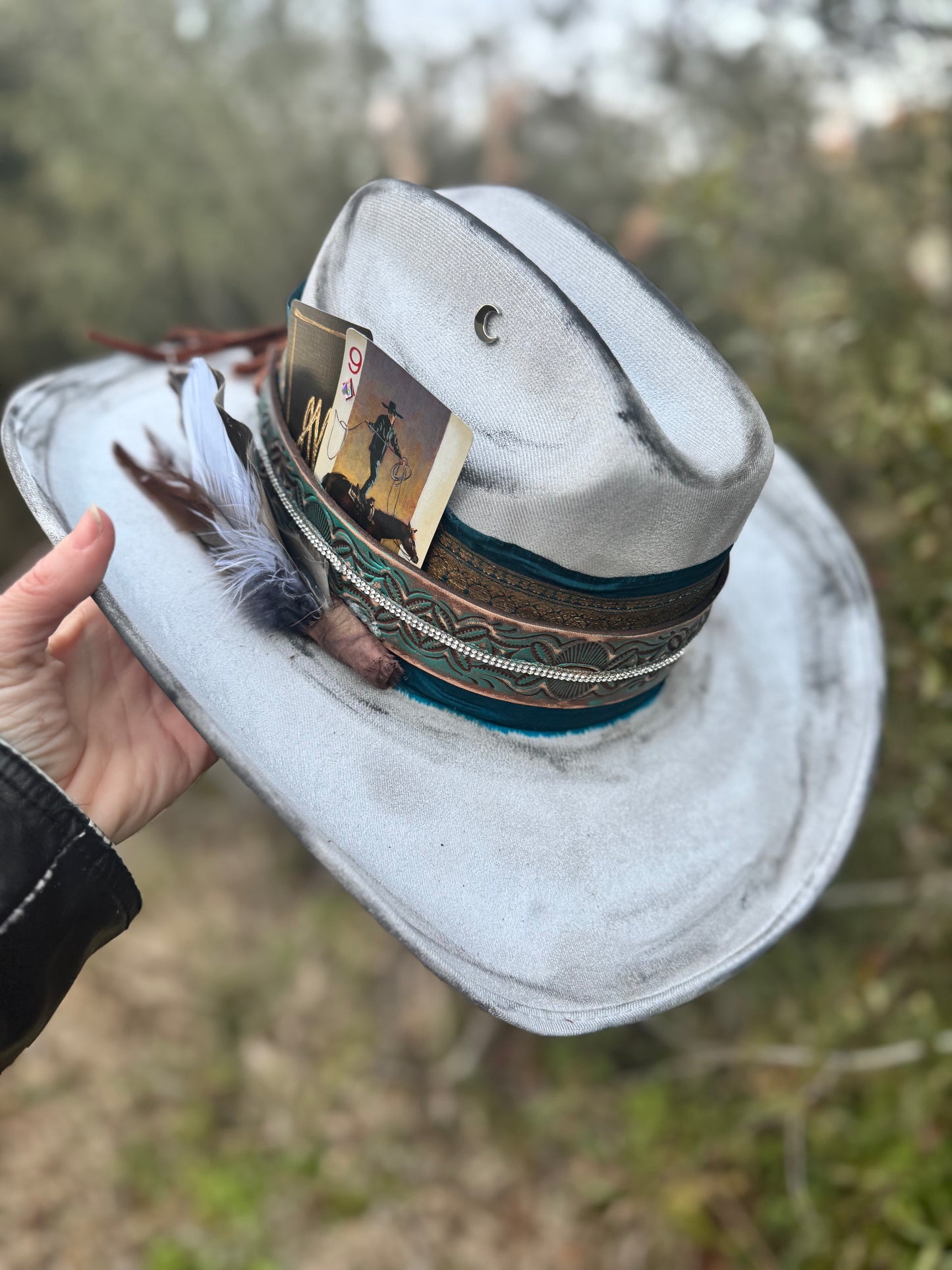 Round em up (READY TO SHIP)