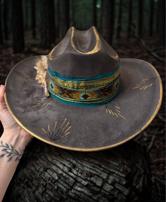 Azzy (READY TO SHIP)